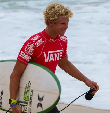 John John Florence takes out the Oi Rio Pro